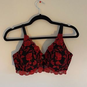 La Vie En Rose Lightly lined memory foam bra 36D